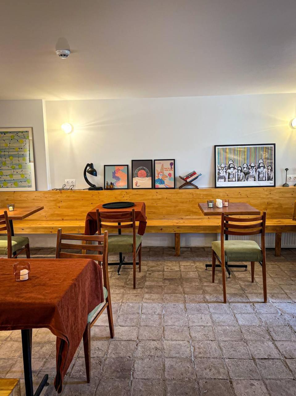 Black Tomato Hostel คูทายสิ ภายนอก รูปภาพ